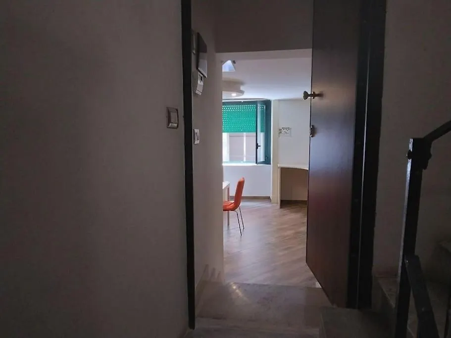 Umberto 285 - Catania Centro Apartment 0*,
